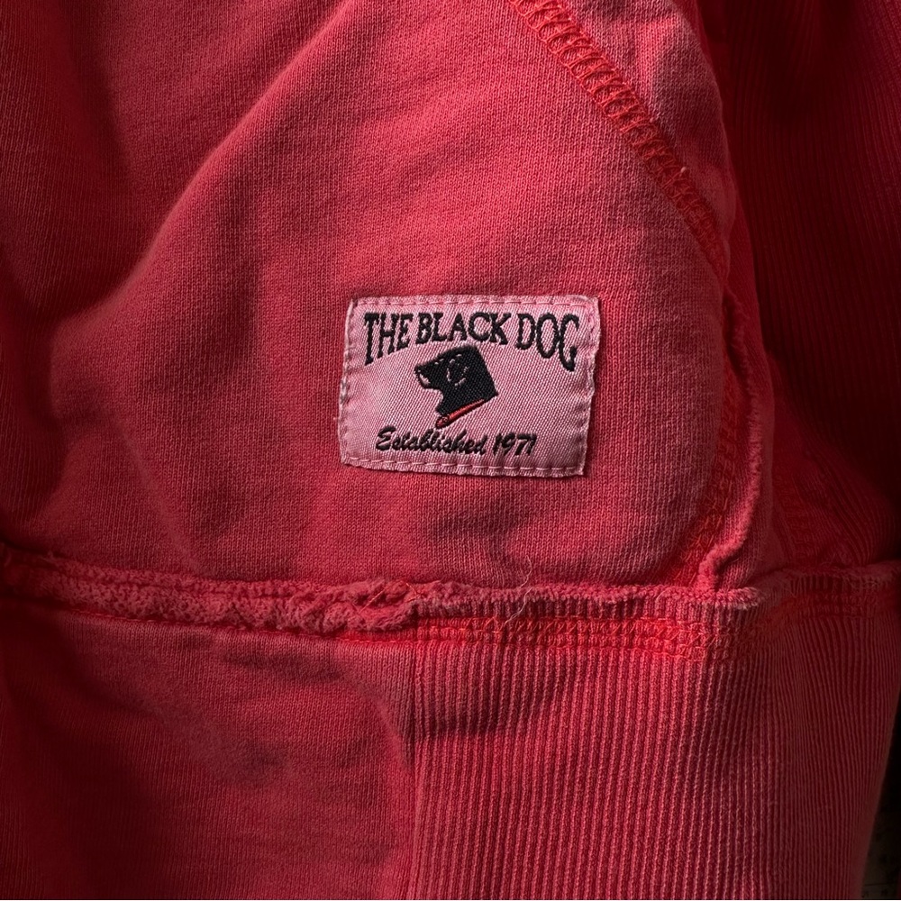Black Dog Sweatshirt - Red - M - Picture 2 of 10
